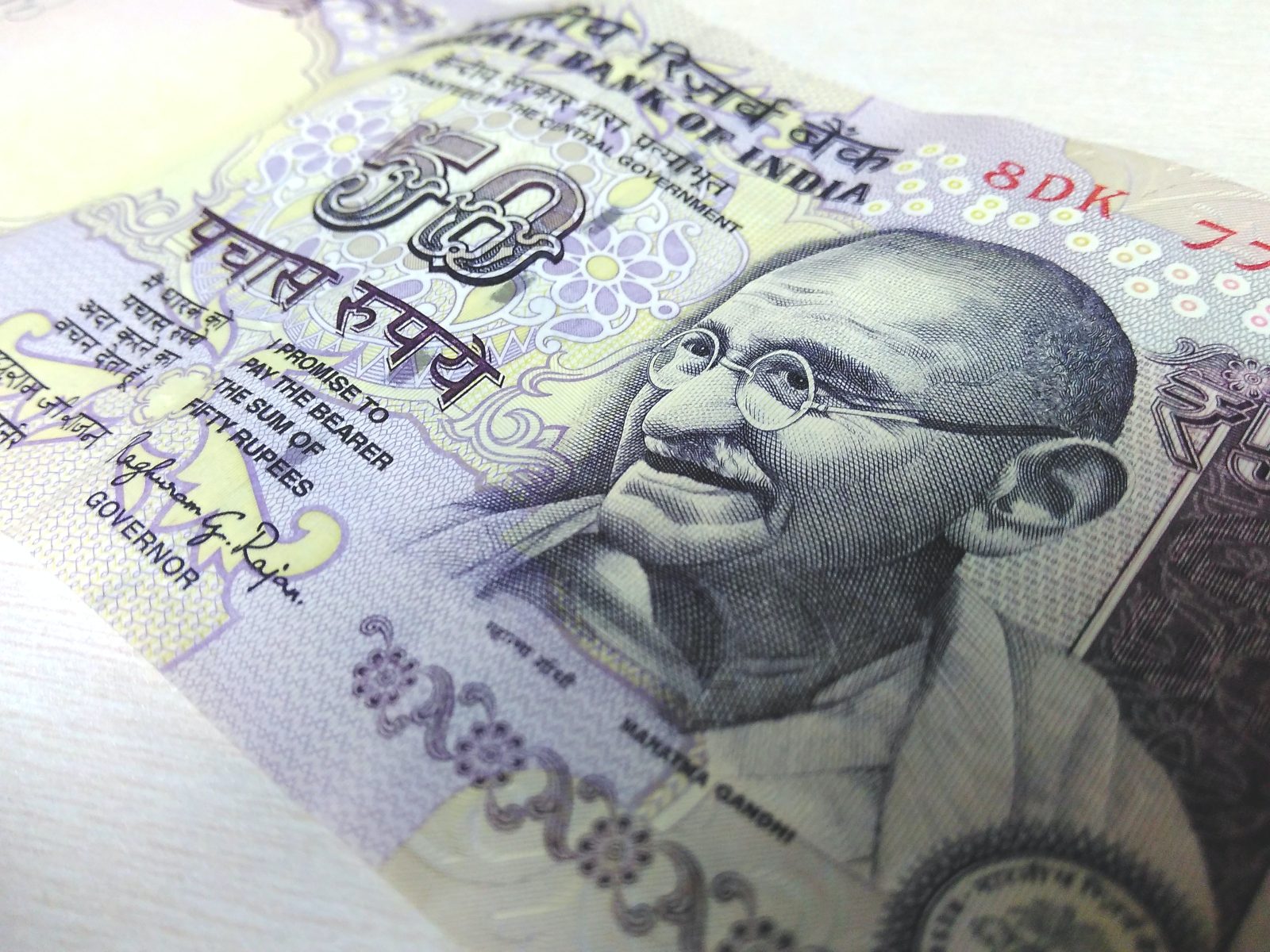 जीएसटी परिषदेच्या बैठकीदरम्यान तज्ज्ञ: सुधारणा दरांपलीकडे जावी